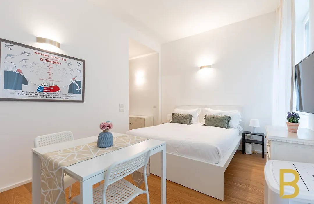 Beplace Apartments In De Amicis-1