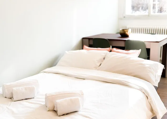 Arcimboldi's Nest - Close to Metro&Train